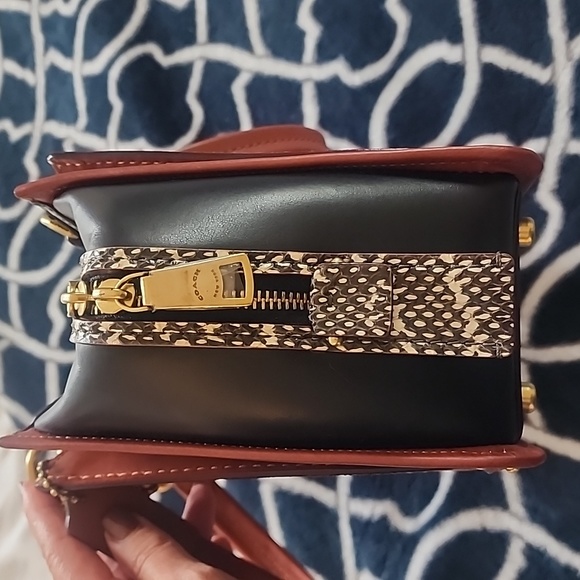 Coach Dreamer 21 Signature Canvas & Leather - Picture 6 of 10